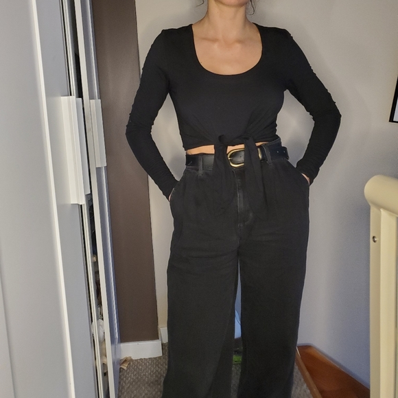 Aritzia tie crop - Picture 3 of 4